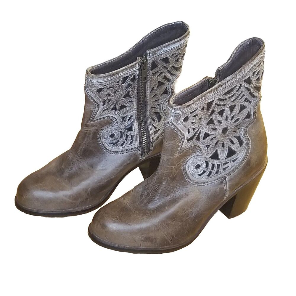Corral Booties Women's Size 8 Brown Leather Western Cut Out Heeled Ankle Boots - Picture 3 of 5
